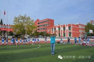 前进小学幼师吃瓜,前进小学幼师引发社会关注