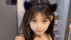 视频背景吃瓜,网络舆论场中的娱乐与真相